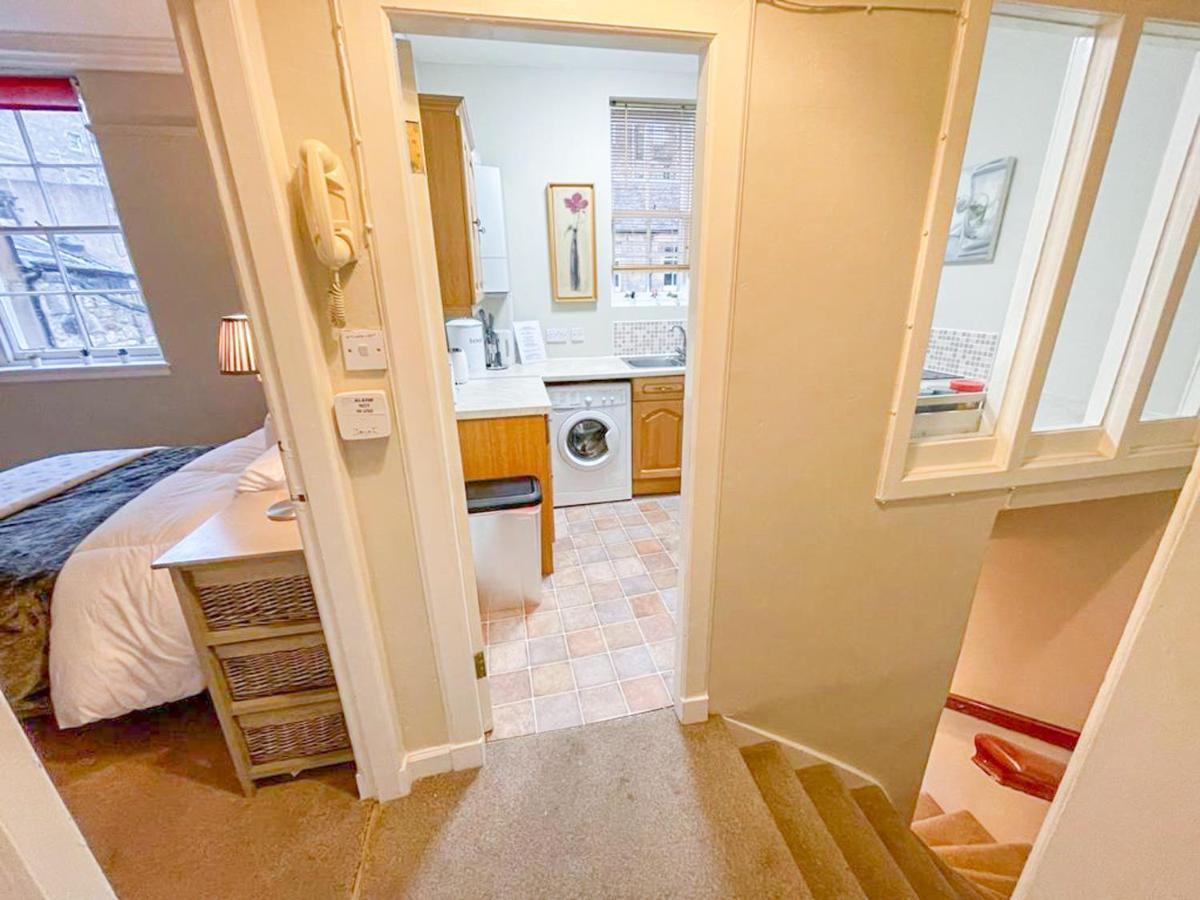 Quaint & Peaceful 1 Bed Central Mews Apt, West End Edinburgh Exterior photo